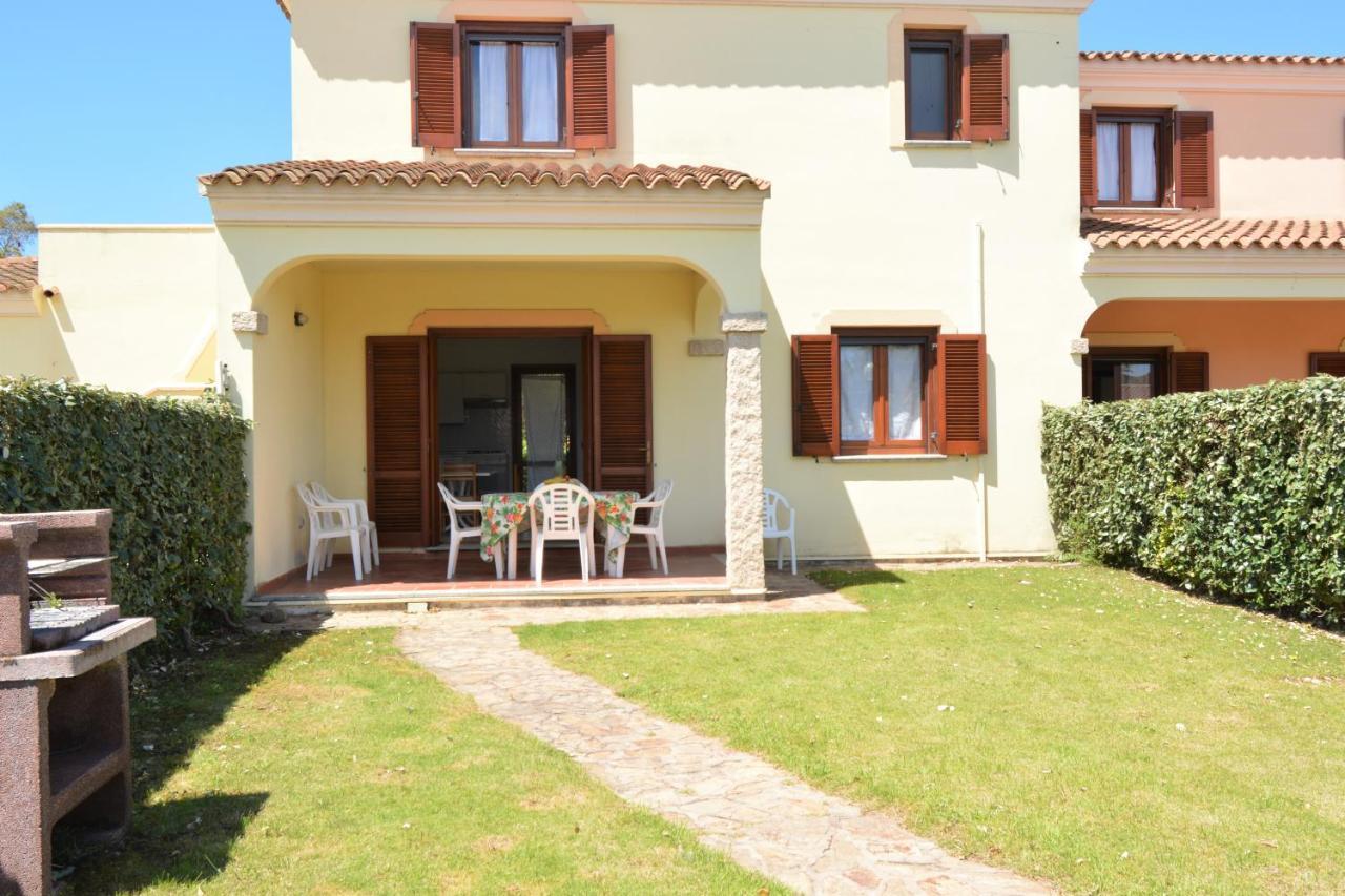 Appartamenti Corallo San Teodoro  Extérieur photo