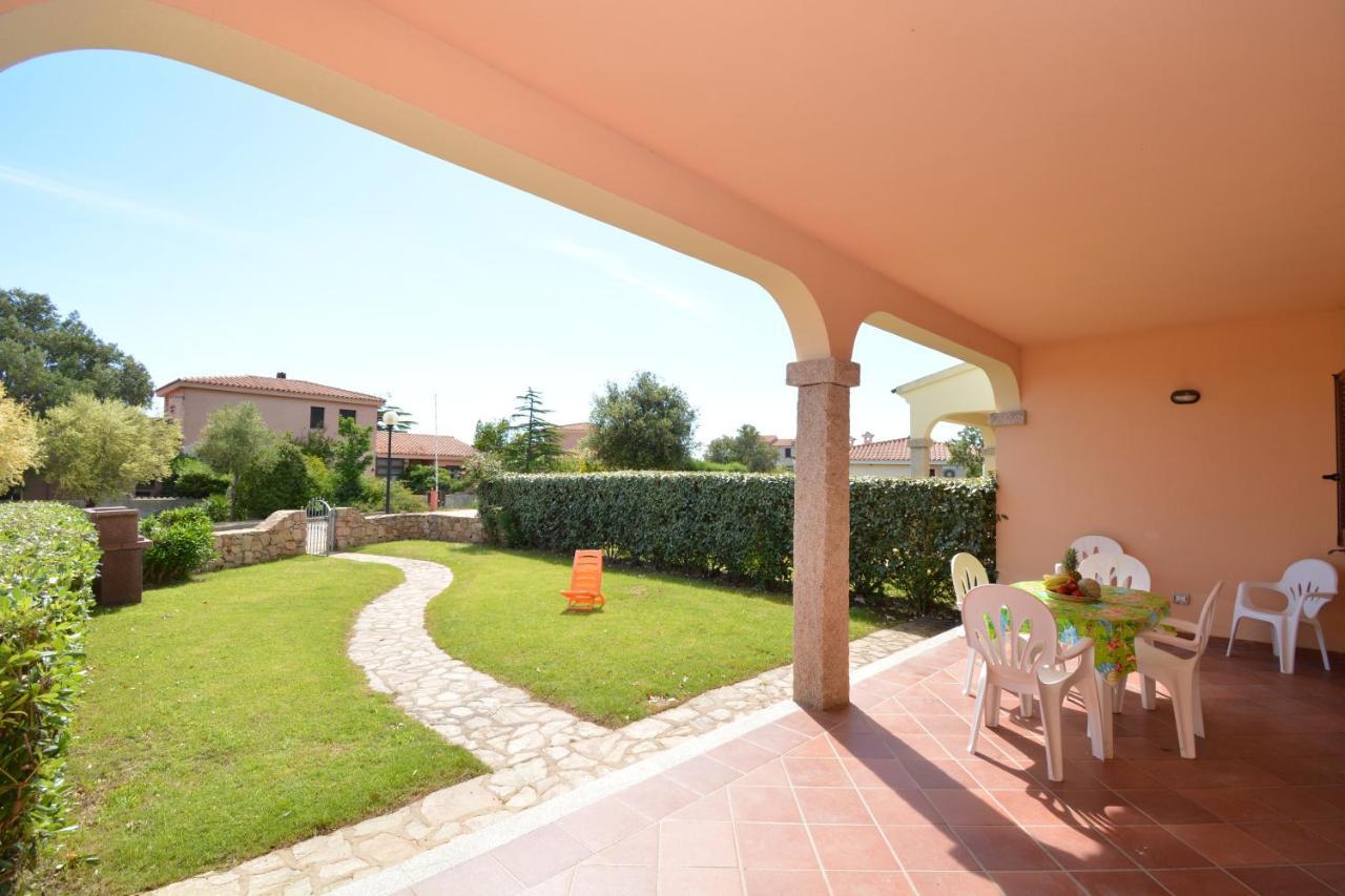 Appartamenti Corallo San Teodoro  Extérieur photo