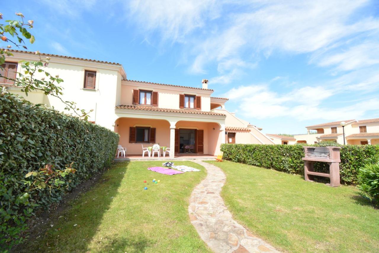 Appartamenti Corallo San Teodoro  Extérieur photo