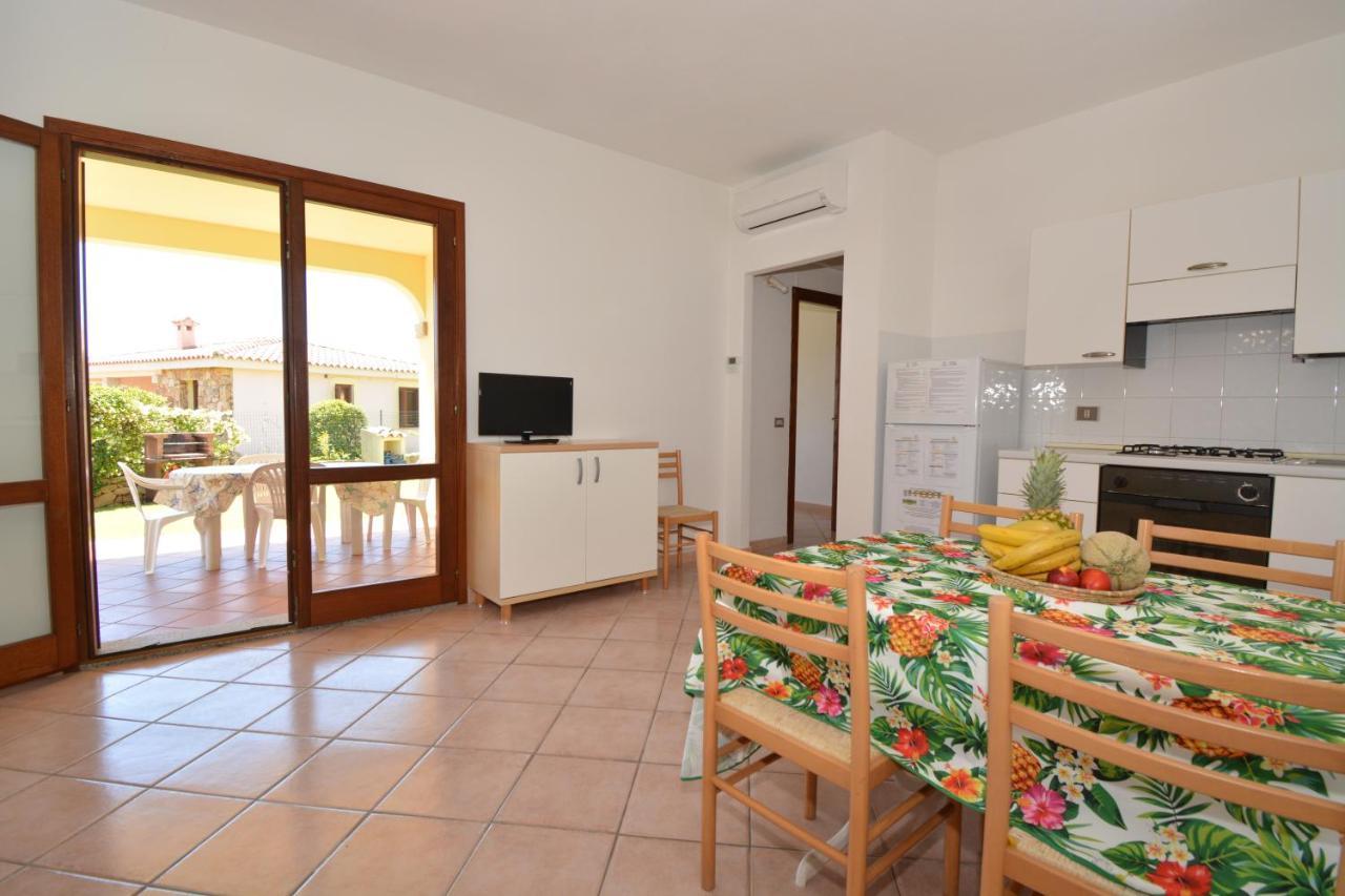 Appartamenti Corallo San Teodoro  Extérieur photo