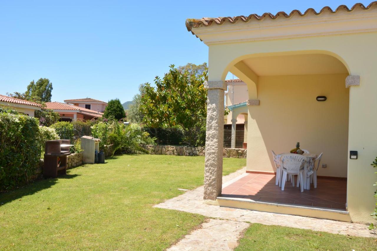 Appartamenti Corallo San Teodoro  Extérieur photo
