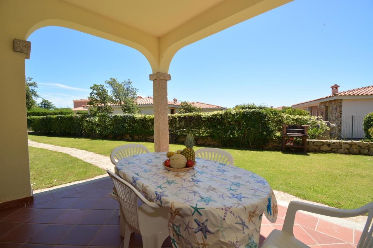 Appartamenti Corallo San Teodoro  Extérieur photo