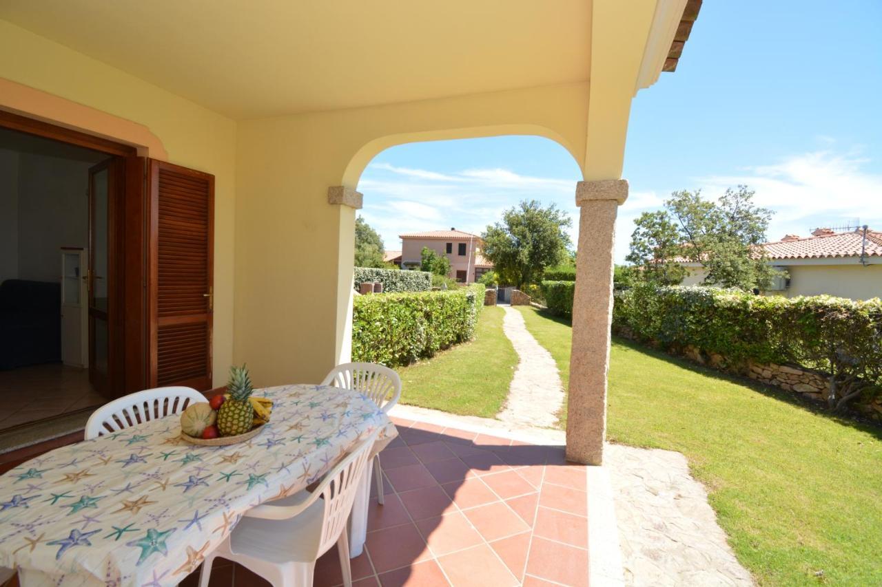 Appartamenti Corallo San Teodoro  Extérieur photo