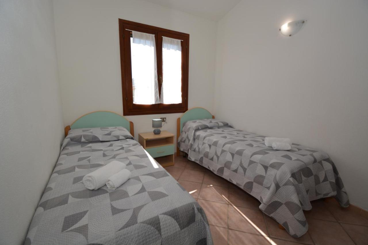 Appartamenti Corallo San Teodoro  Extérieur photo