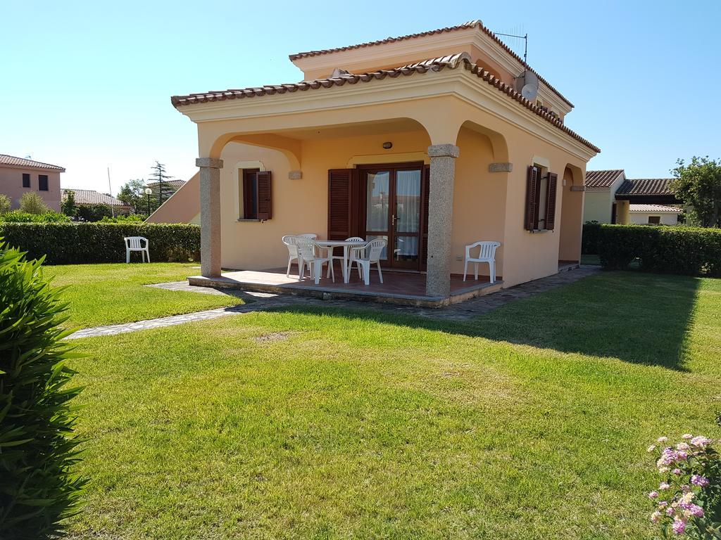 Appartamenti Corallo San Teodoro  Extérieur photo